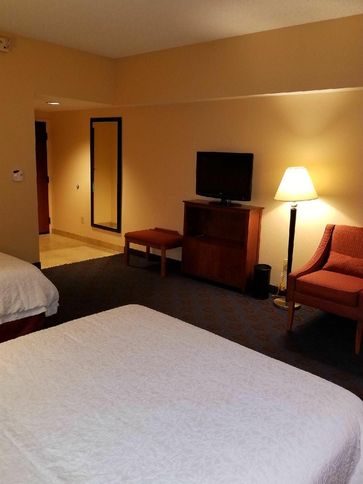 Hampton Inn Kansas City-Саммит Ли Экстерьер фото