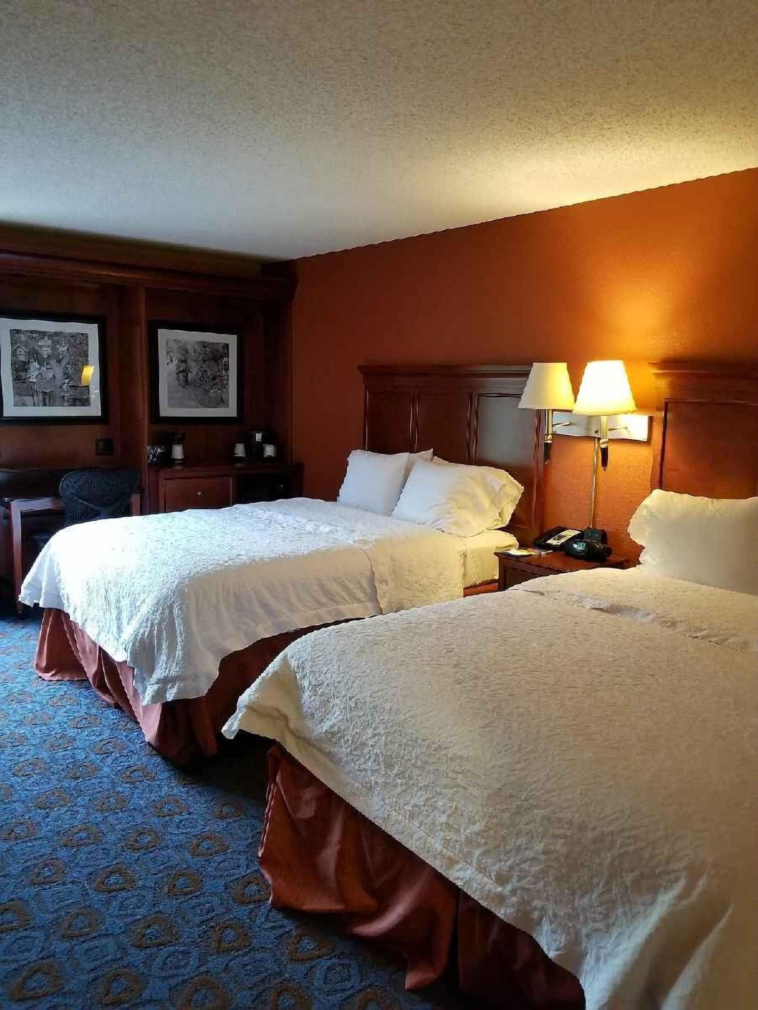 Hampton Inn Kansas City-Саммит Ли Экстерьер фото