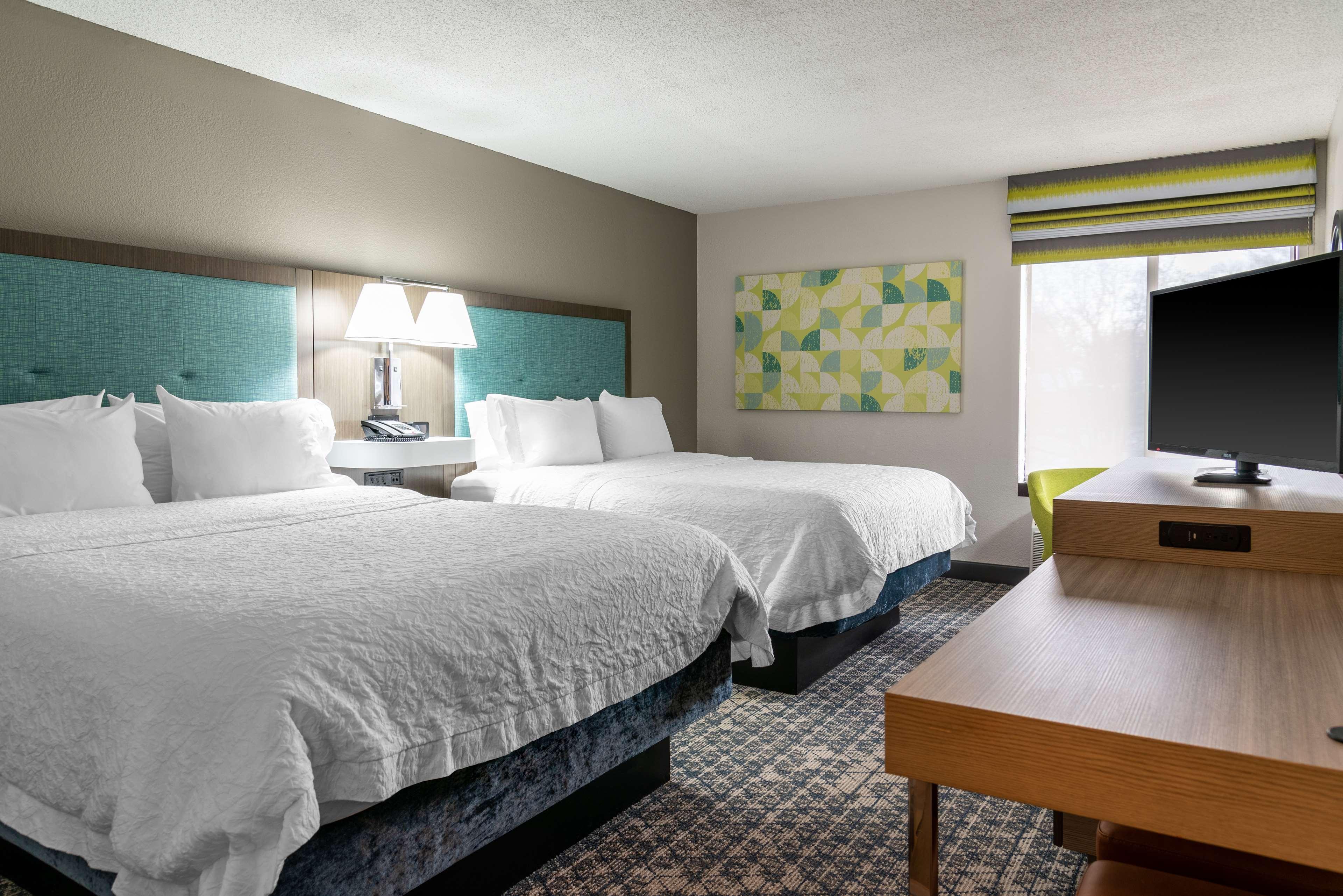 Hampton Inn Kansas City-Саммит Ли Экстерьер фото