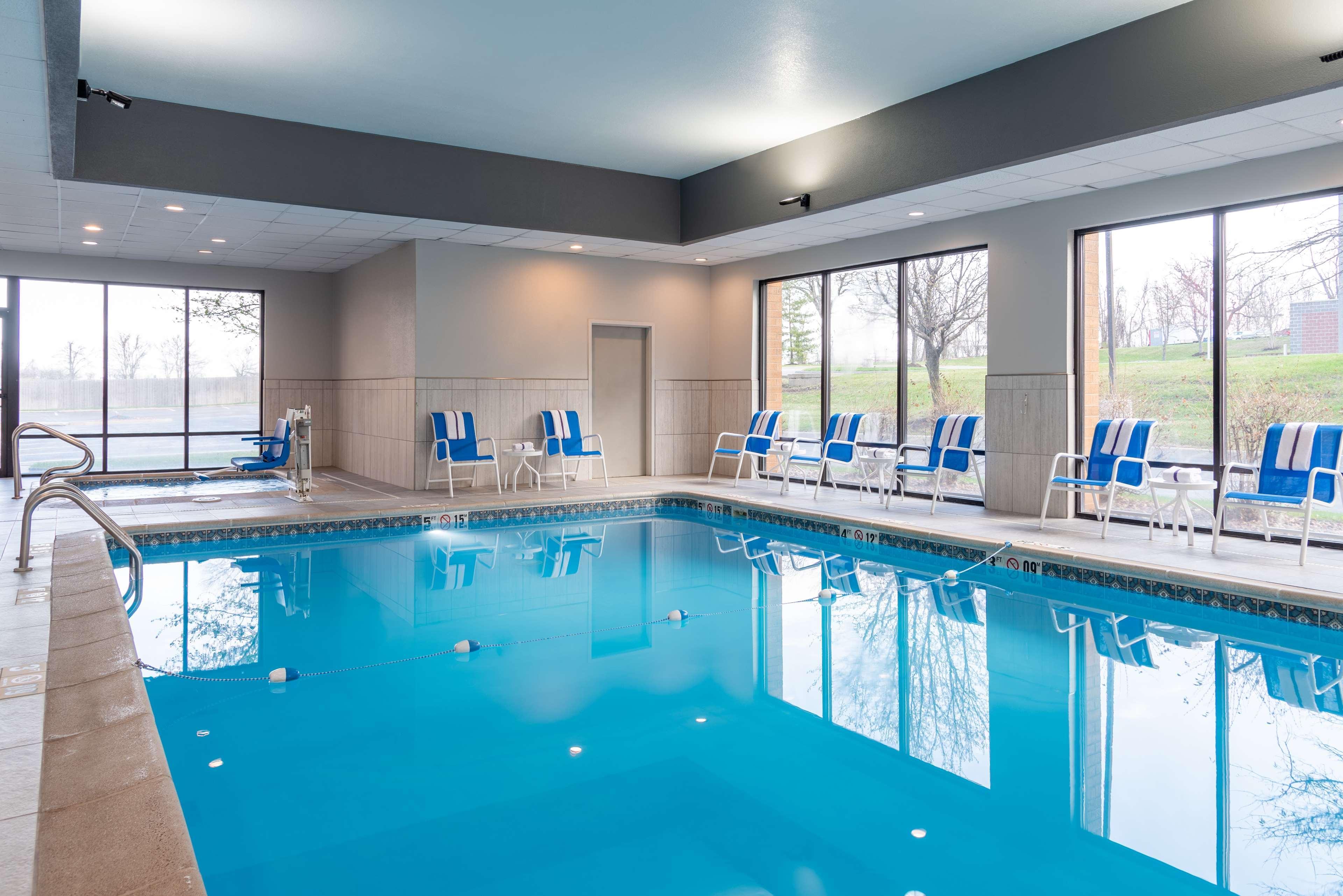 Hampton Inn Kansas City-Саммит Ли Экстерьер фото