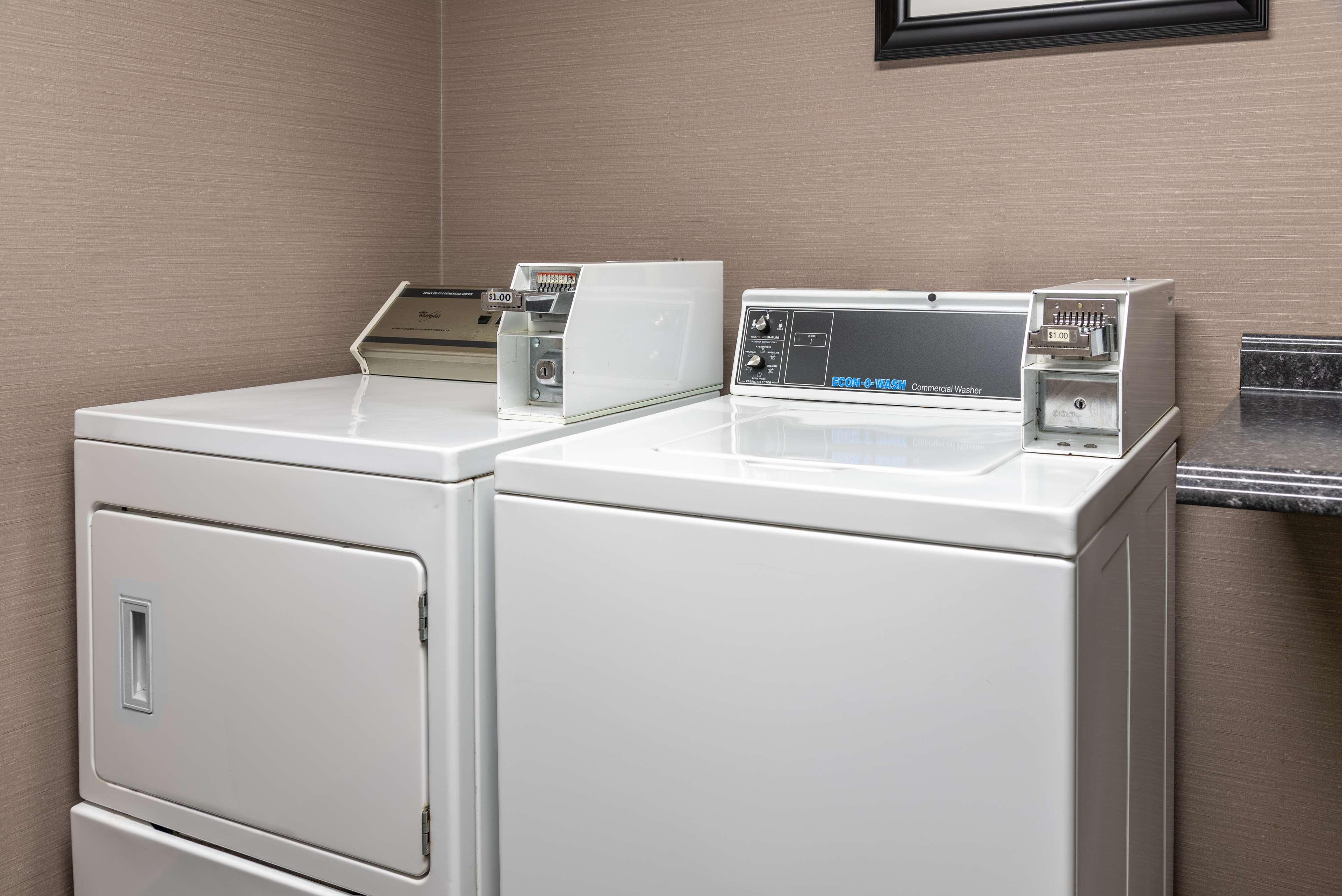 Hampton Inn Kansas City-Саммит Ли Экстерьер фото