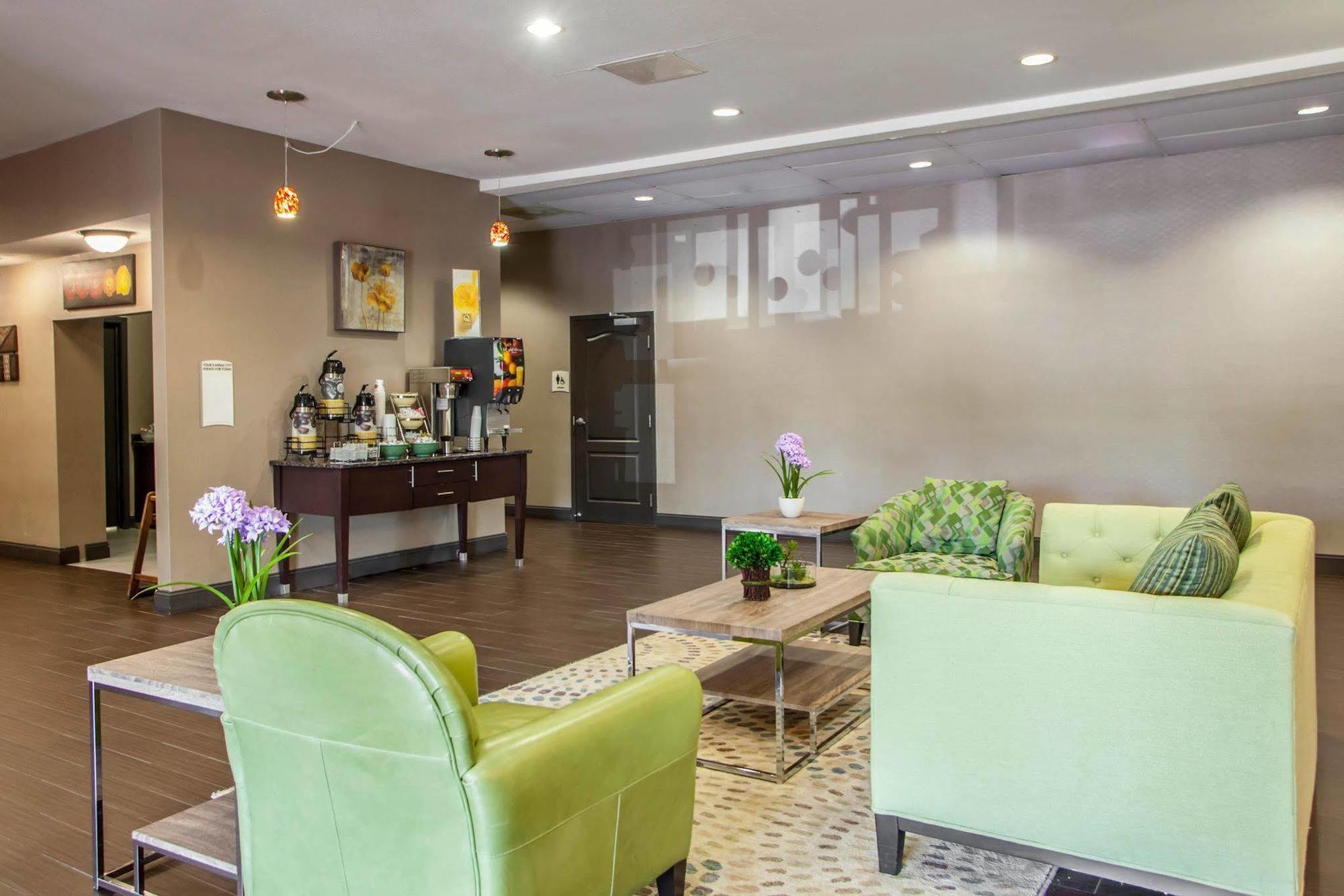 Hampton Inn Kansas City-Саммит Ли Экстерьер фото